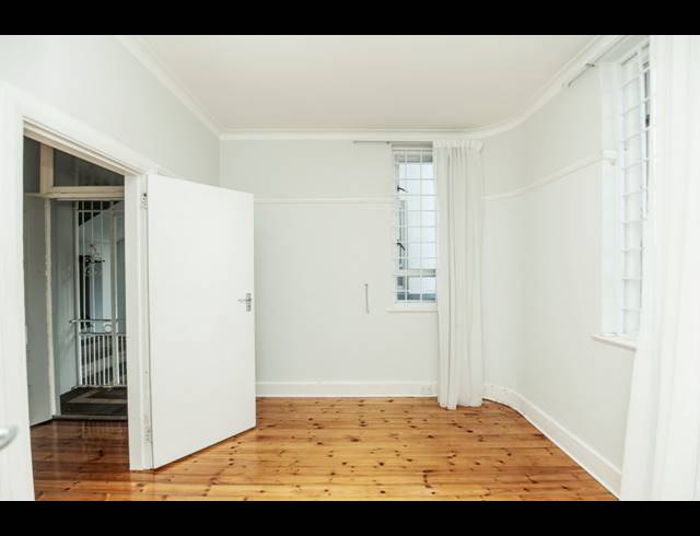 3 BEDROOM APARTMENT FOR SALE IN SUMMERSTRAND